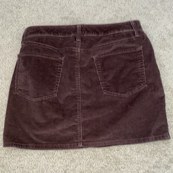 Brown GAP corduroy skirt - Picture 3 of 3